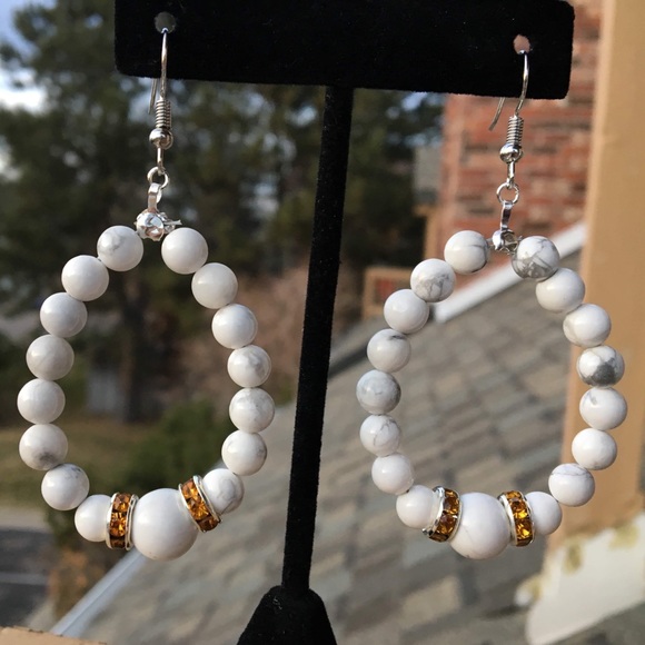 White and Orange Howlite Hoop Earrings - Picture 5 of 8